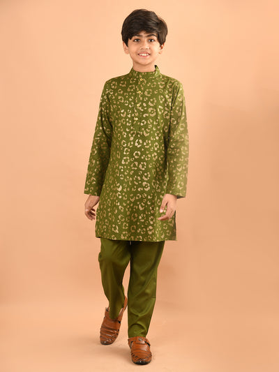 All Over Printed Mandarin Collar Straight Kurta Pajama Set