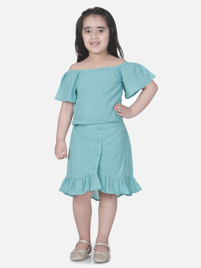 Green Coordinated Clothing Set